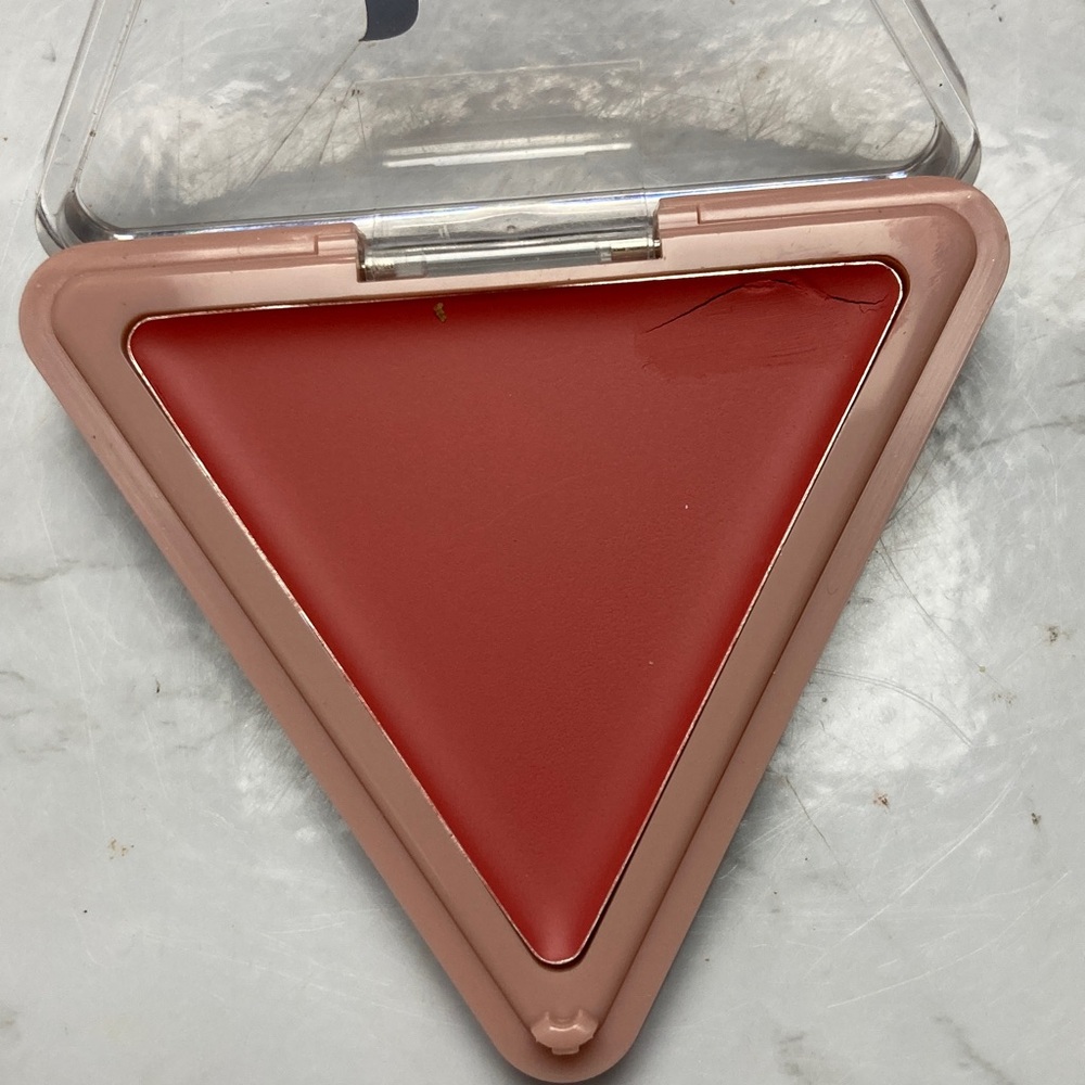 Lys Cream Blush in Higher Standard